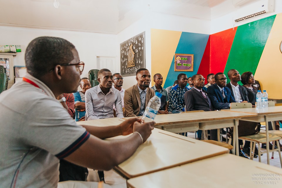 Registro 12 da atuação em Angola